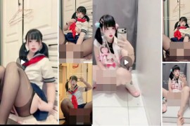 抖音 兔康康  颜值美女  全裸 道具自慰 喷水 4v