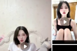 抖音  丝足诱惑    丝袜足交 假鸡巴 自舔脚 8V