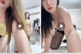 快手 媚姨 婷宝宝  风骚少妇 双人 自慰 脸穴同框  10V